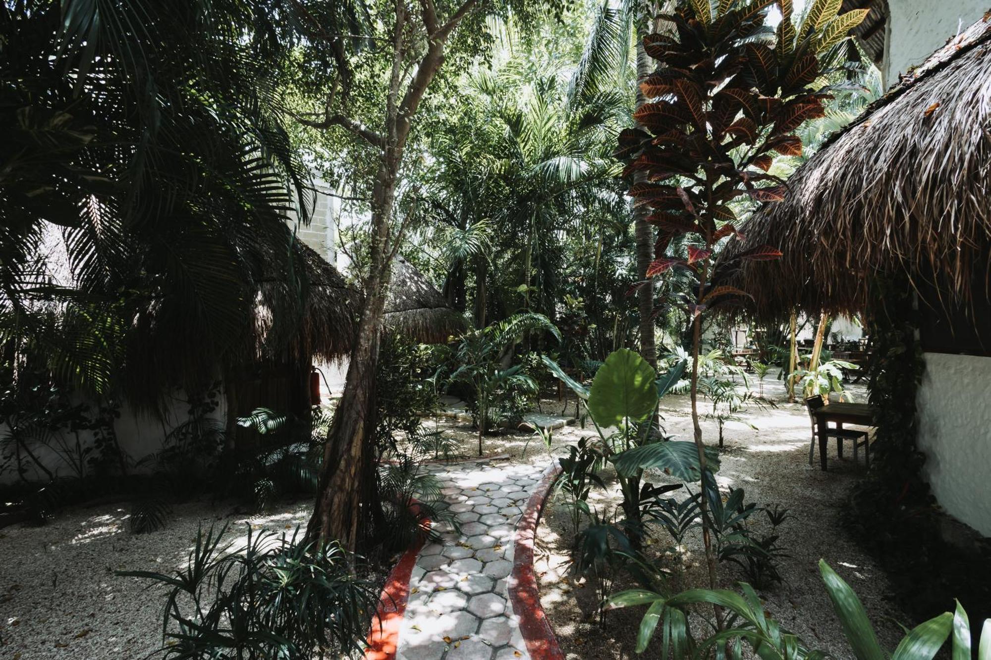 Hotel Casa Barbara Holbox Exterior photo